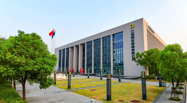 2038b56906234280aed8f0a0aef48df1