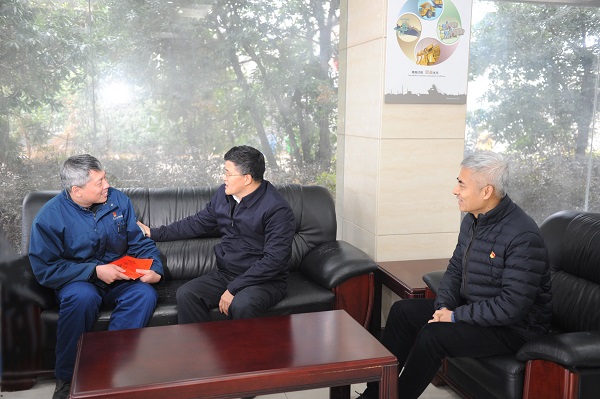 785caab76c6248d495d1a43cafc8a8de