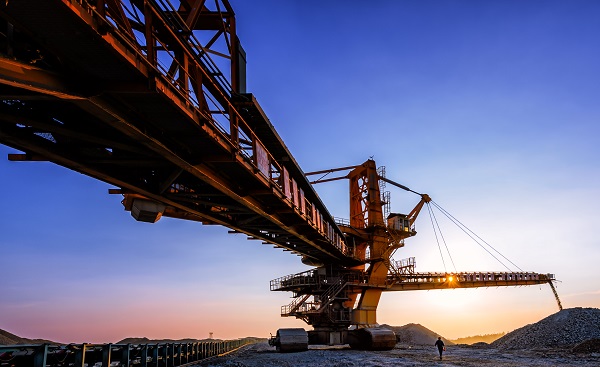 6d26a1a9680749838a7b32af7d6086db